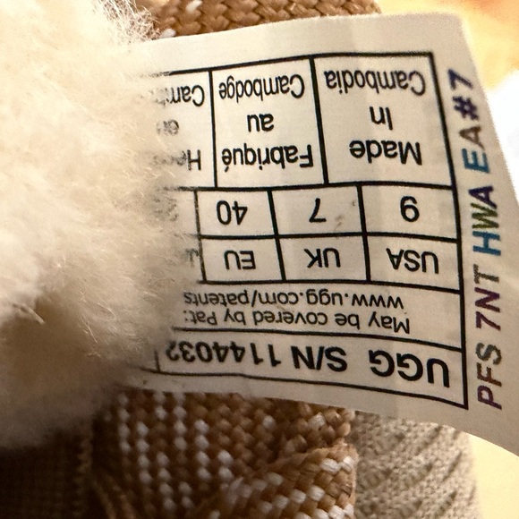 UGG Chestnut Suede Casual Shoes - Picture 6 of 12